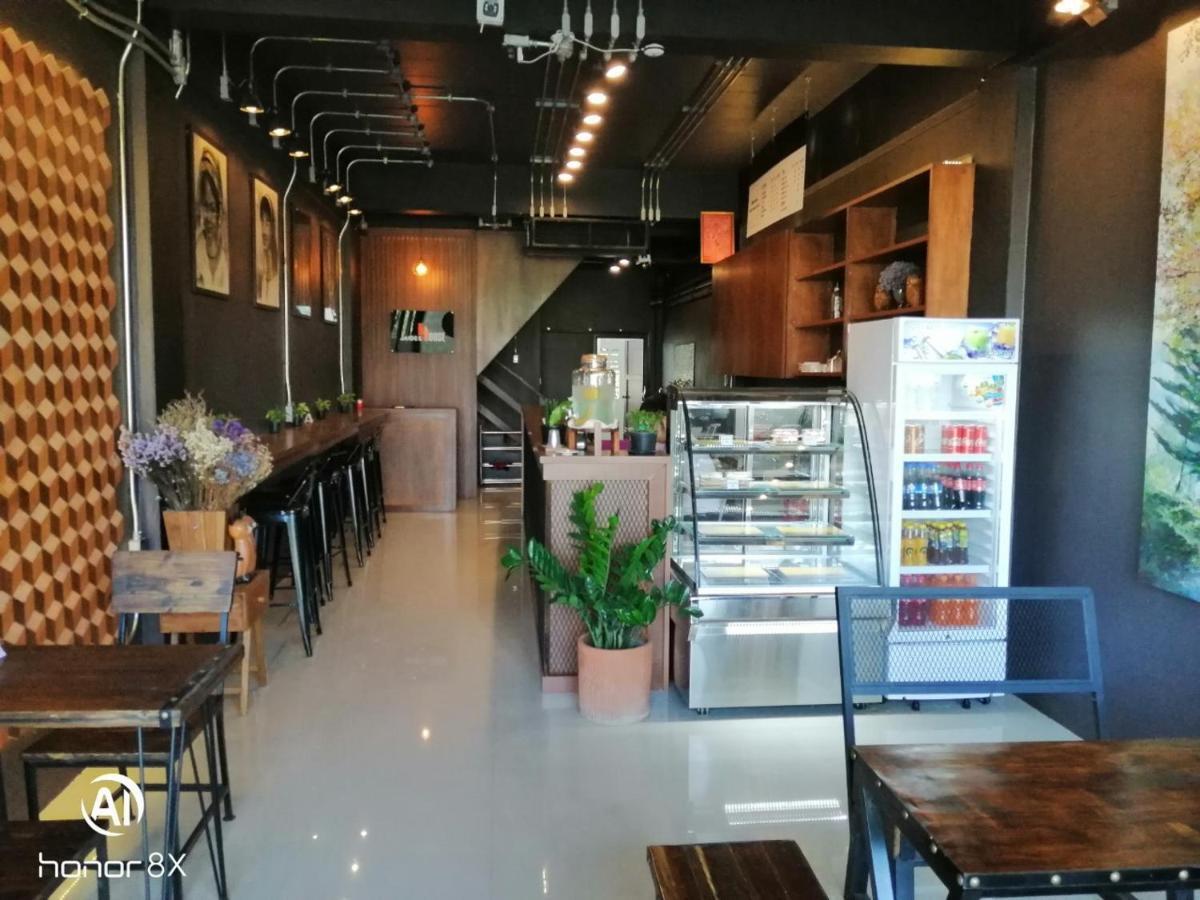 Jaidee Cafe & Hostel Chiangrai Ban Fang Min Esterno foto
