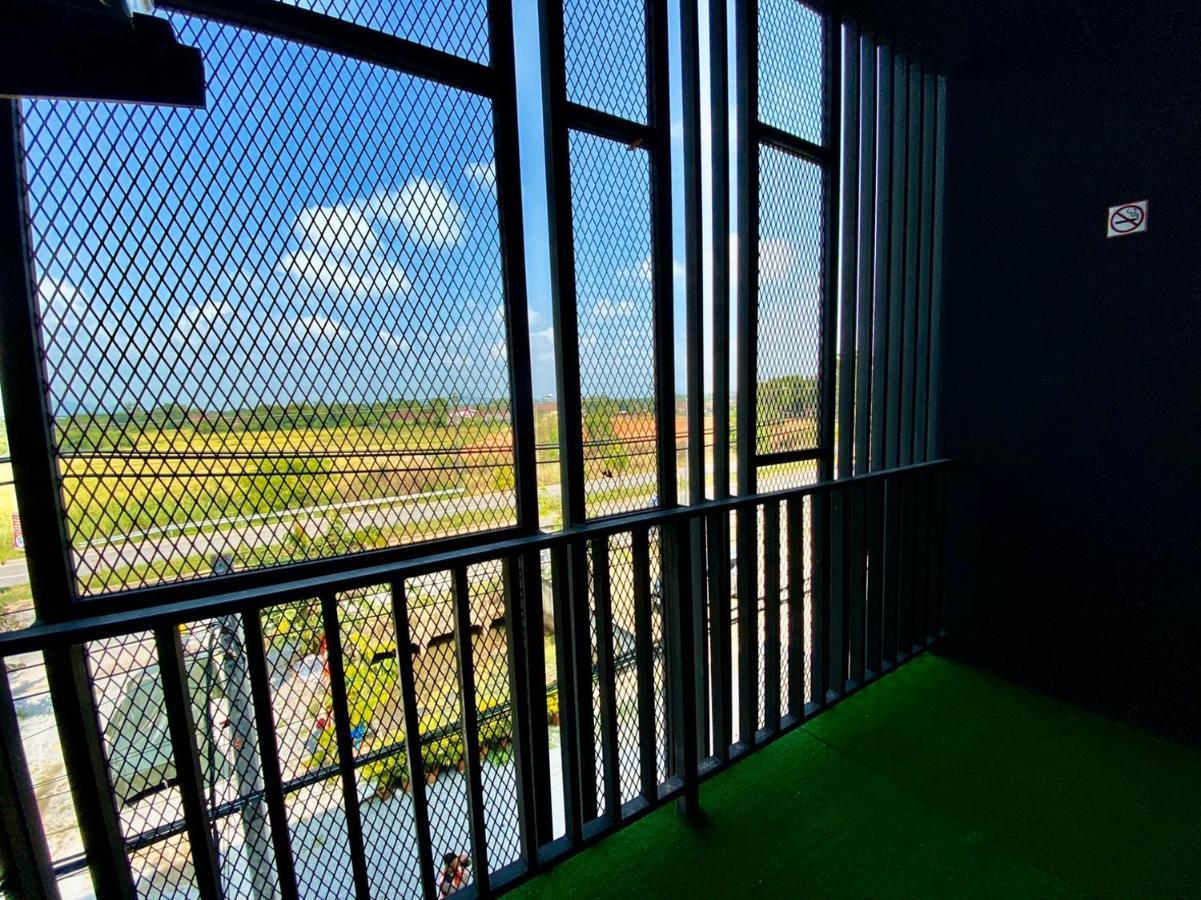 Jaidee Cafe & Hostel Chiangrai Ban Fang Min Esterno foto